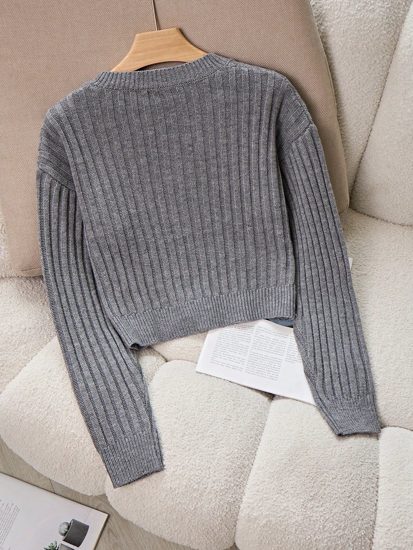 Chiquease V-Neck Cable Knit Sweater,Long Sleeve Tops Knit Pullover Fall Winter Outfit