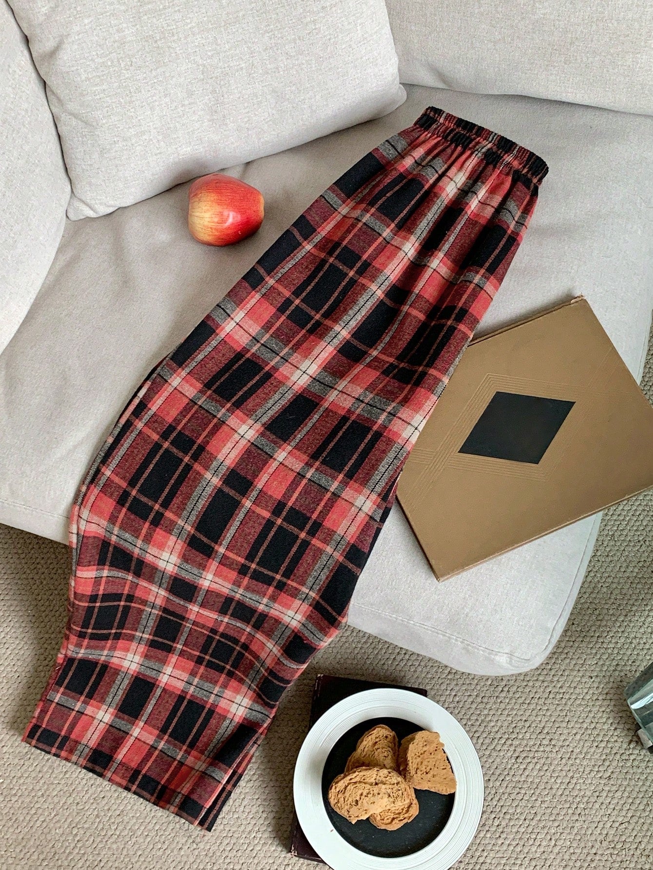 Livesso Plaid Elastic Waist Casual Loose Comfortable Homewear Pants, Fall