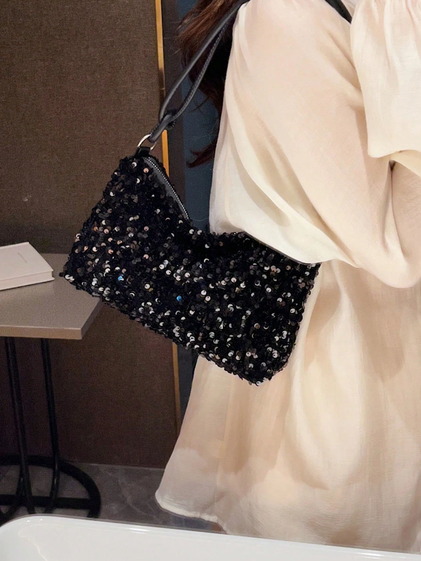 Popular Bag Women's New Fashion Korean Version Handbag All Shoulder Small Square Bag