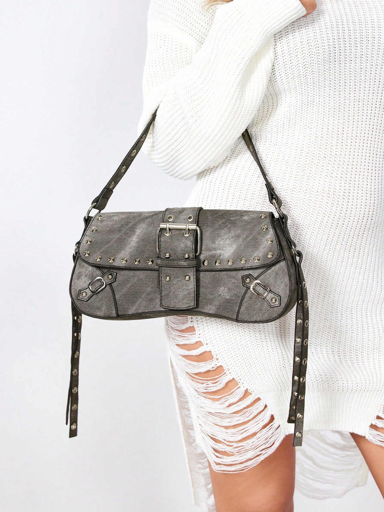 SHEIN X Lucía Bellido SHEIN SXY Fashionable Black Stud Shoulder Bag For Women, Versatile, Shopping Bag, Cool, Street Bag, Teenagers