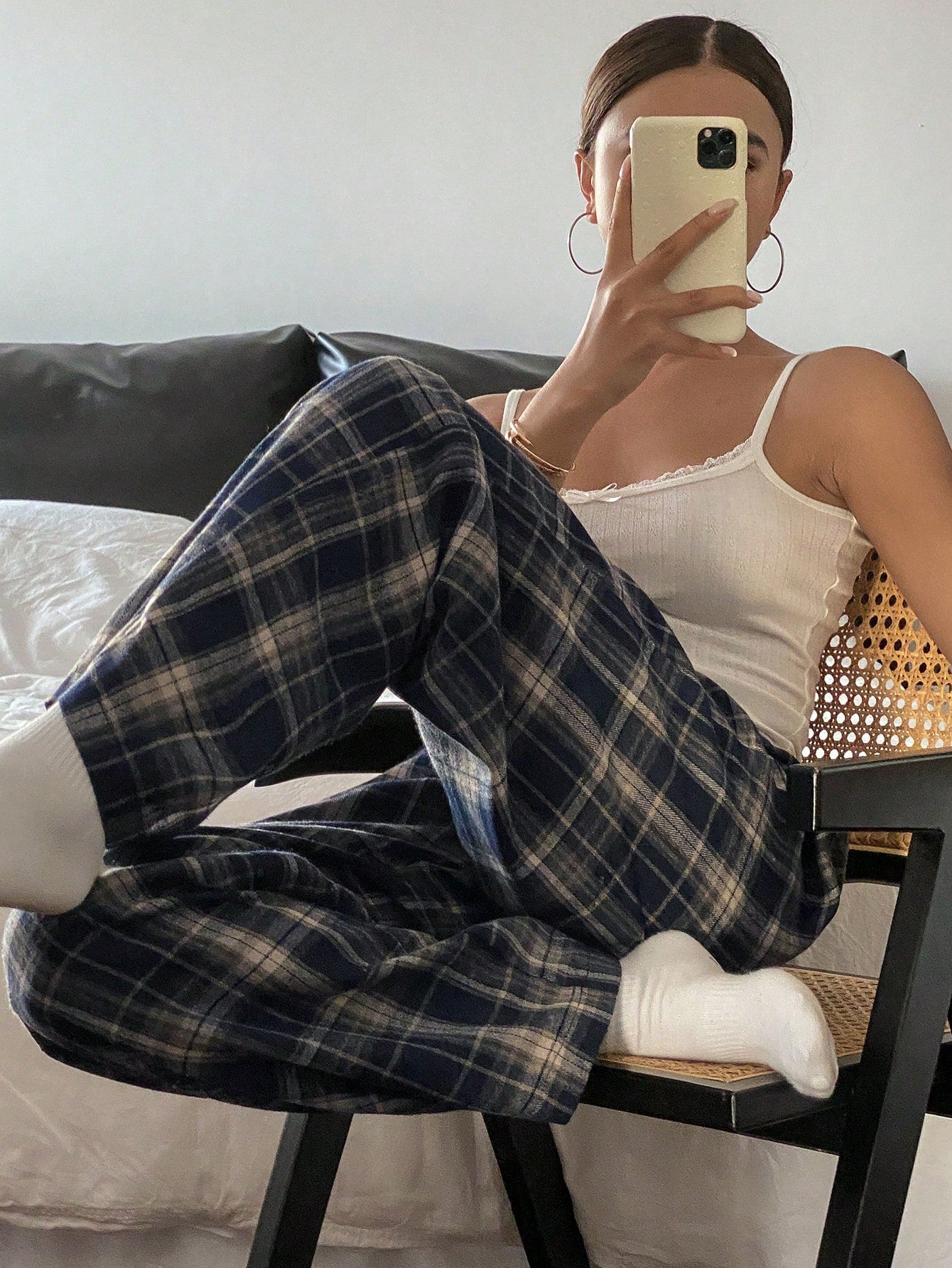 Livesso Plaid Elastic Waist Casual Loose Comfortable Homewear Pants, Fall