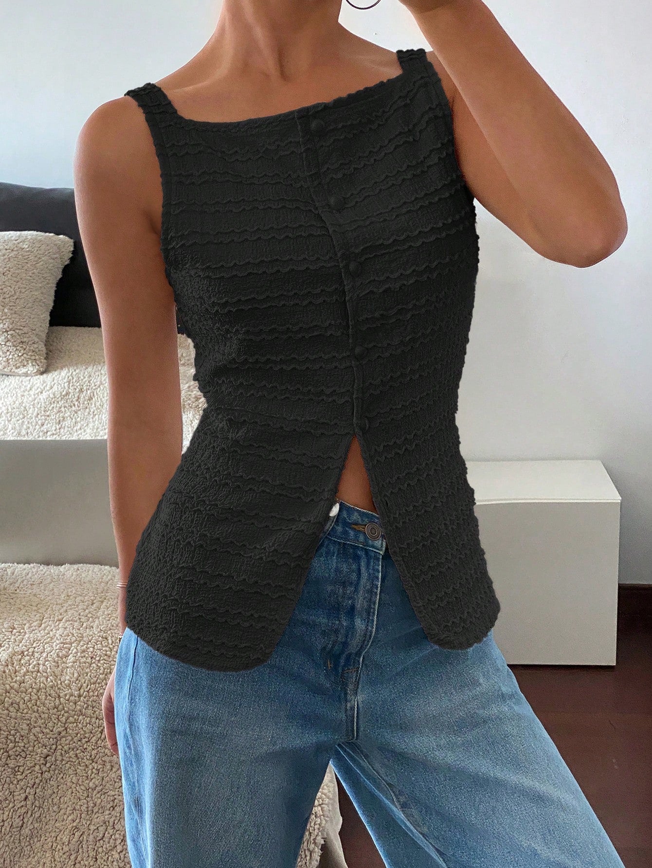 Siren Gaze 1pc Women's Plain Single-Breasted Sleeveless Casual Shirt