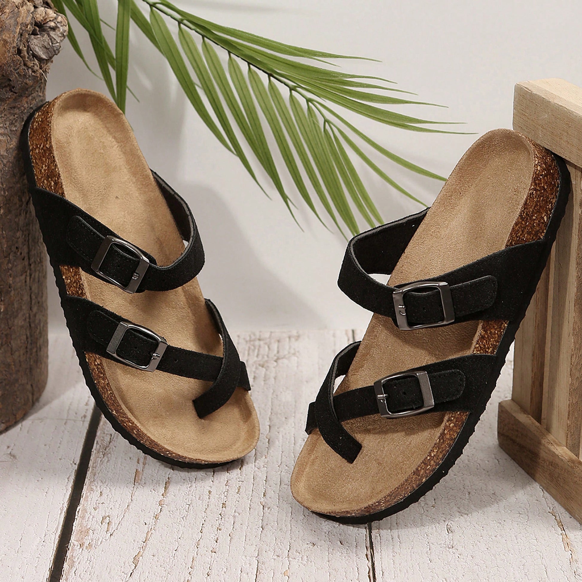Comfortable Women's Cork Footbed Sandal With Adjustable Buckle For Summer Beach Sandals