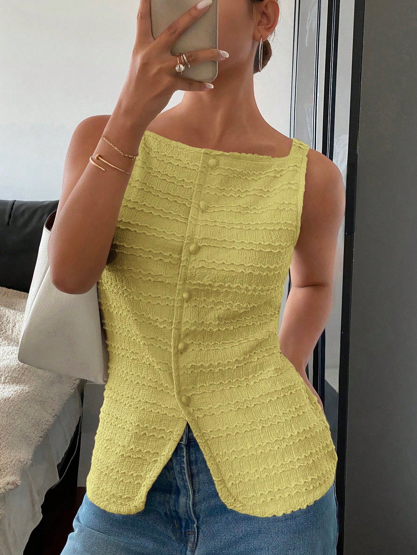 Siren Gaze 1pc Women's Plain Single-Breasted Sleeveless Casual Shirt