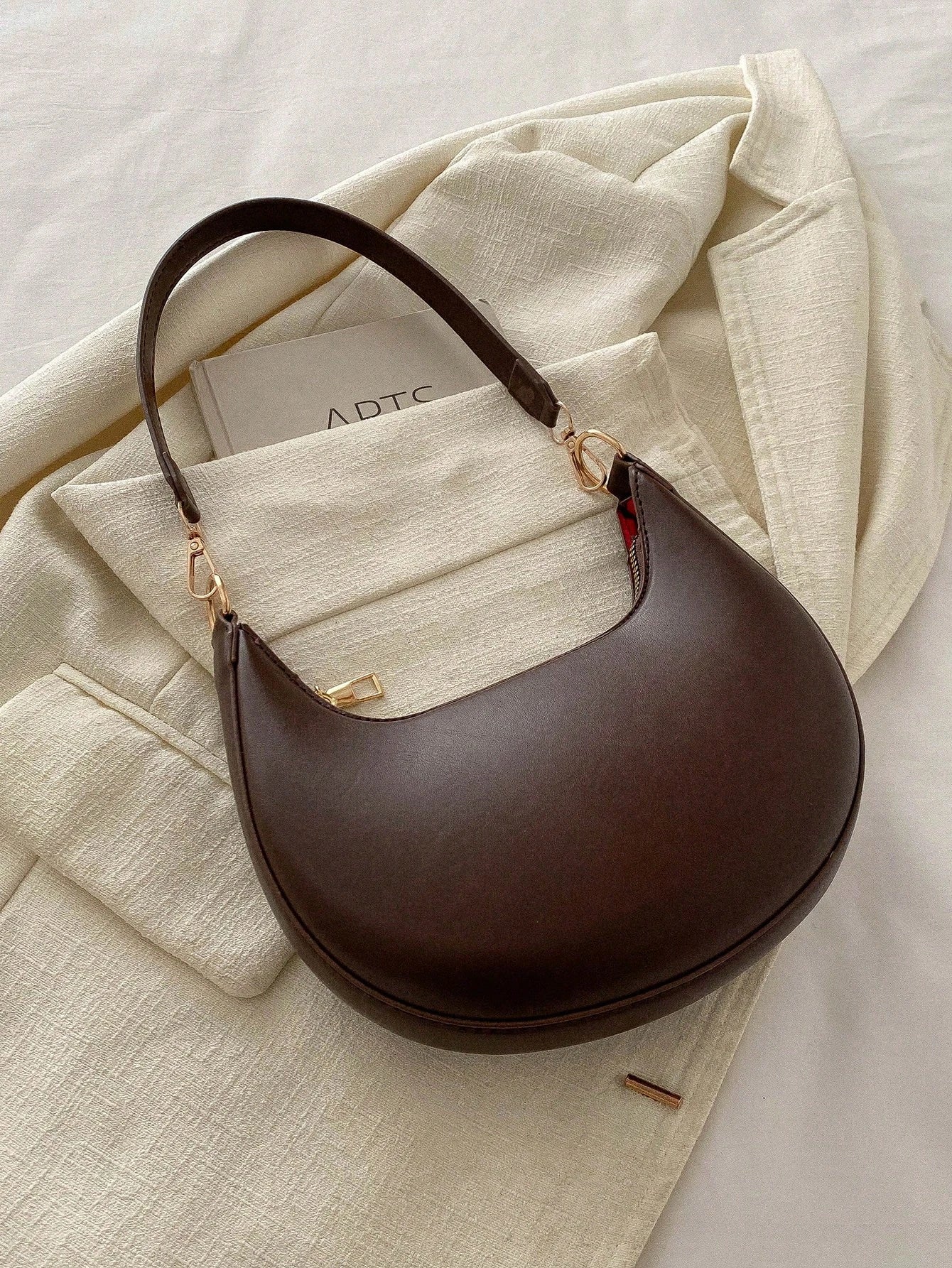 1pc Coffee Brown Crescent-Shaped PU Leather Shoulder Bag, Fashion Simple Solid Color Women Underarm Bag, Autumn/Winter