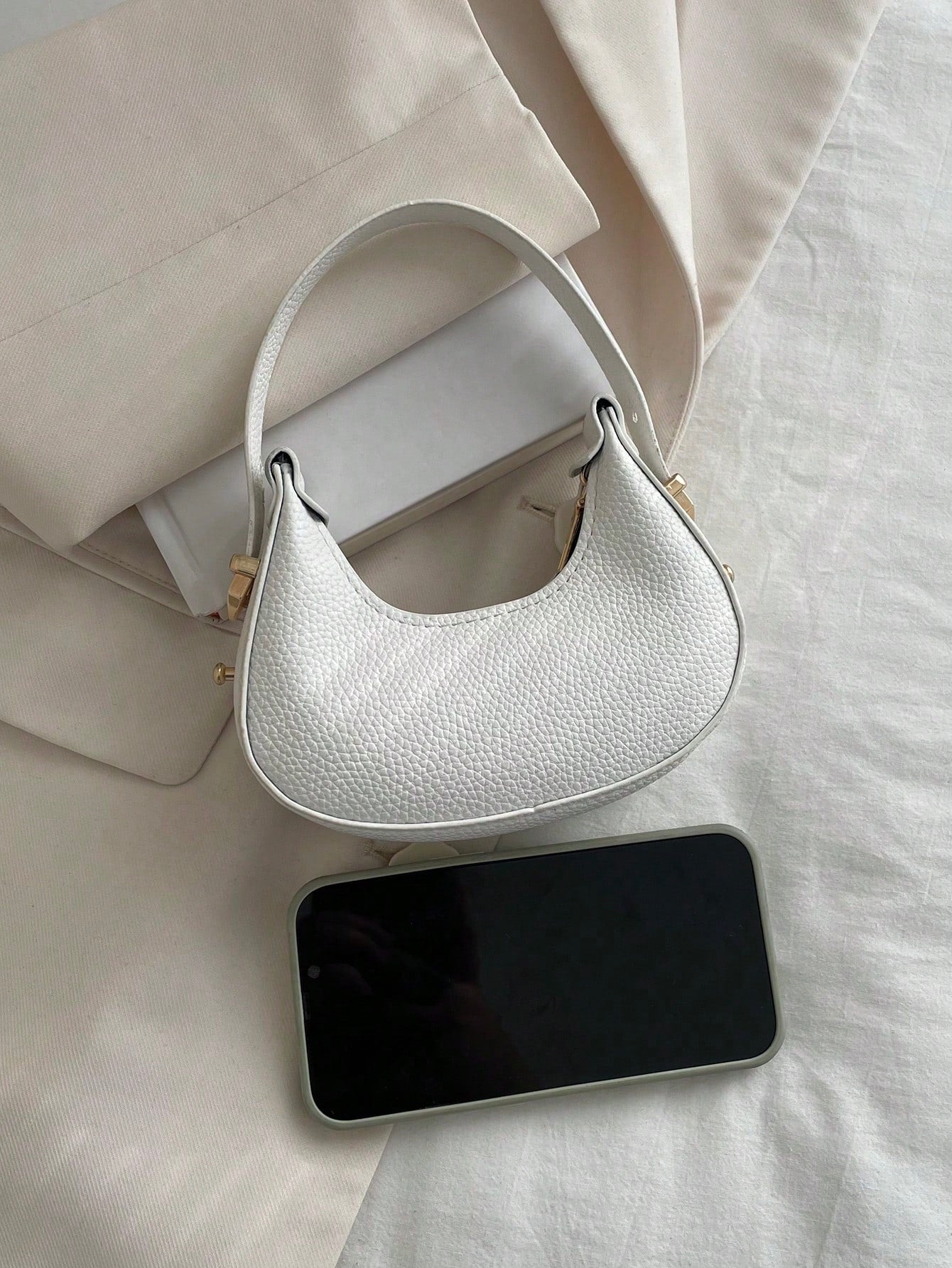 Mini Cute Leopard Print Shoulder Bag For Women, Fashionable & High-Quality Half Moon Shape Handbag, Stylish & Lightweight, Fall Winter Fashionable Cheetah Print Purse For Women, New Fall Winter Tiger Print Bag For Women