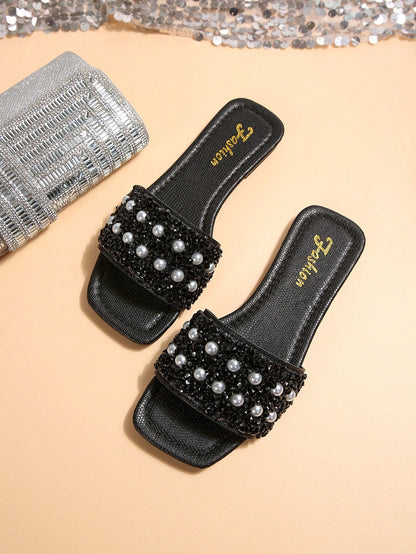 New Plus Size Luxury Anti-Slip Square Toe Mule Rhinestone & Pearl Embellished Fashion Versatile Women Beach Vacation Sandals