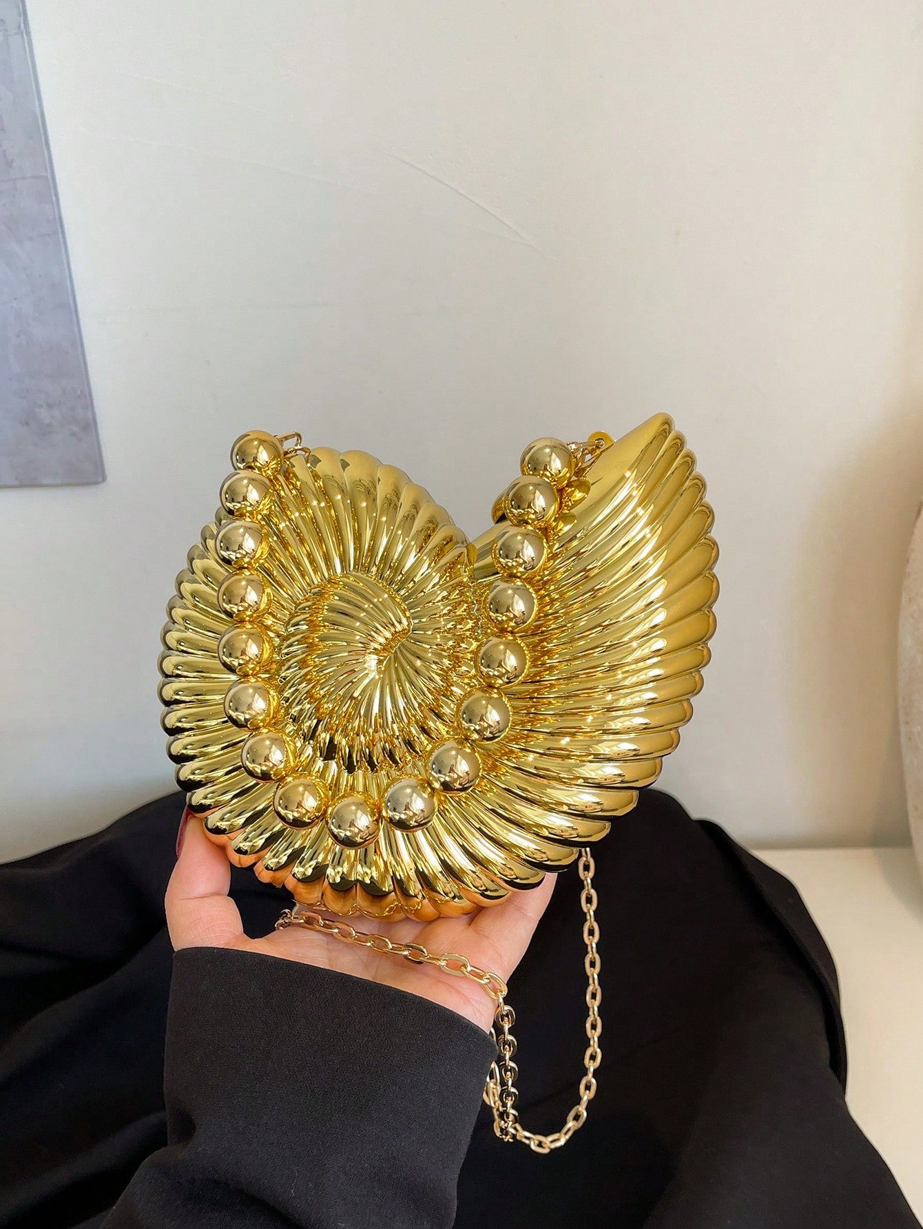 2025 Golden Conch Shaped Shoulder Bag, Detachable Shoulder Strap, Fashionable Lipstick Pouch, Elegant And Fashionable Shoulder Bag, Suitable For Evening Outings