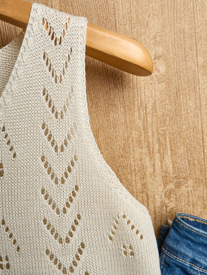 EMERY ROSE Women's Vacation Casual Solid Color Hollow Out Knit Top