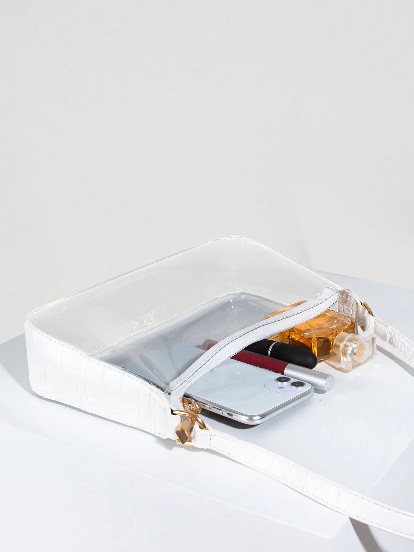 Women's Fashionable Transparent PVC Armpit Bag/Shoulder Bag For Daily Commuting