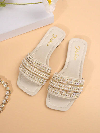 New Plus Size Luxury Anti-Slip Square Toe Mule Rhinestone & Pearl Embellished Fashion Versatile Women Beach Vacation Sandals