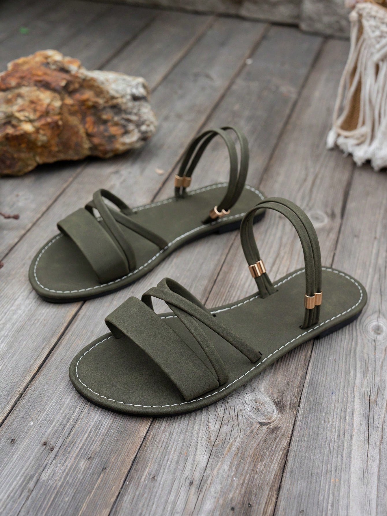 2025 New Summer Simple Versatile Open Toe Outdoor/Indoor Roman Flat Sandals
