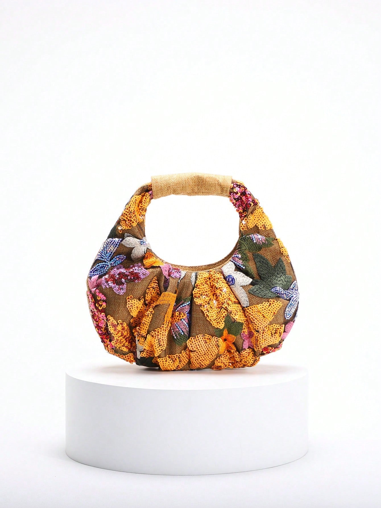 2024 Spring New Arrival Women Handbag, One Piece Of Solid Color Pearl Glossy PU Cloud Bag, Fashionable And Concise Stitching Design With Elegant Elegant For Lady, Foldable And Wrinkled Bag Style.