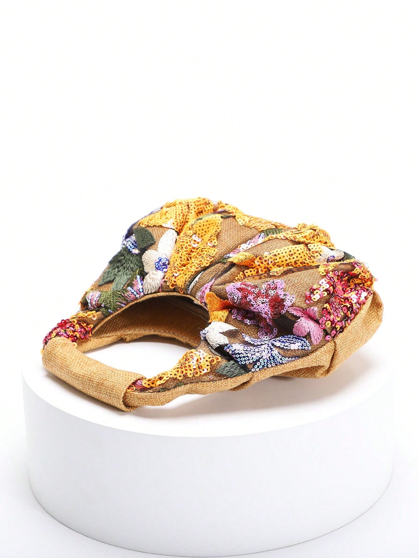 2024 Spring New Arrival Women Handbag, One Piece Of Solid Color Pearl Glossy PU Cloud Bag, Fashionable And Concise Stitching Design With Elegant Elegant For Lady, Foldable And Wrinkled Bag Style.