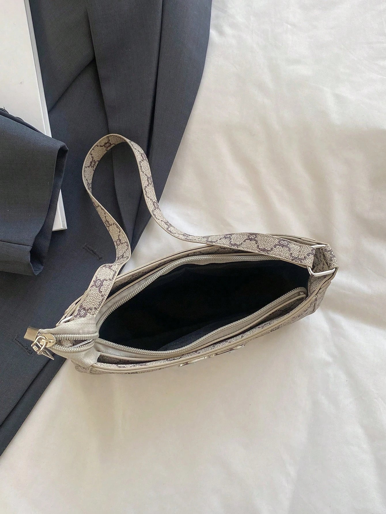 Elegant Crescent-Shaped Underarm Shoulder Bag For Women, Chic Casual Fashion, Solid Color Underarm Bag