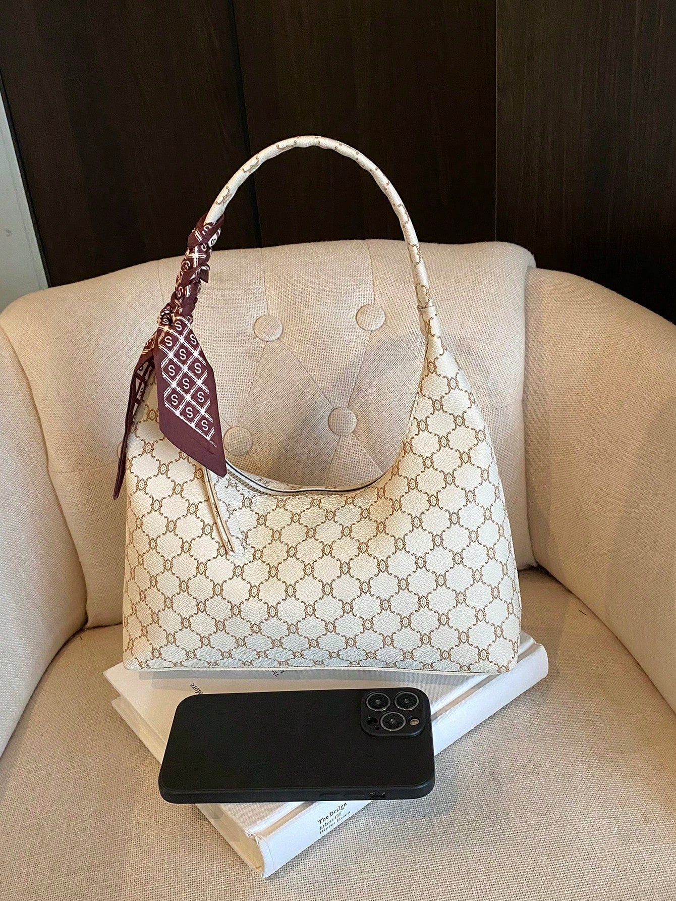 Minimalist Women's Shoulder Bag With Scarf