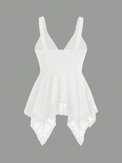 Sweetra Women Lace Decorated Heart Shaped And Floral Splicing Tank Top Y2K Outfit