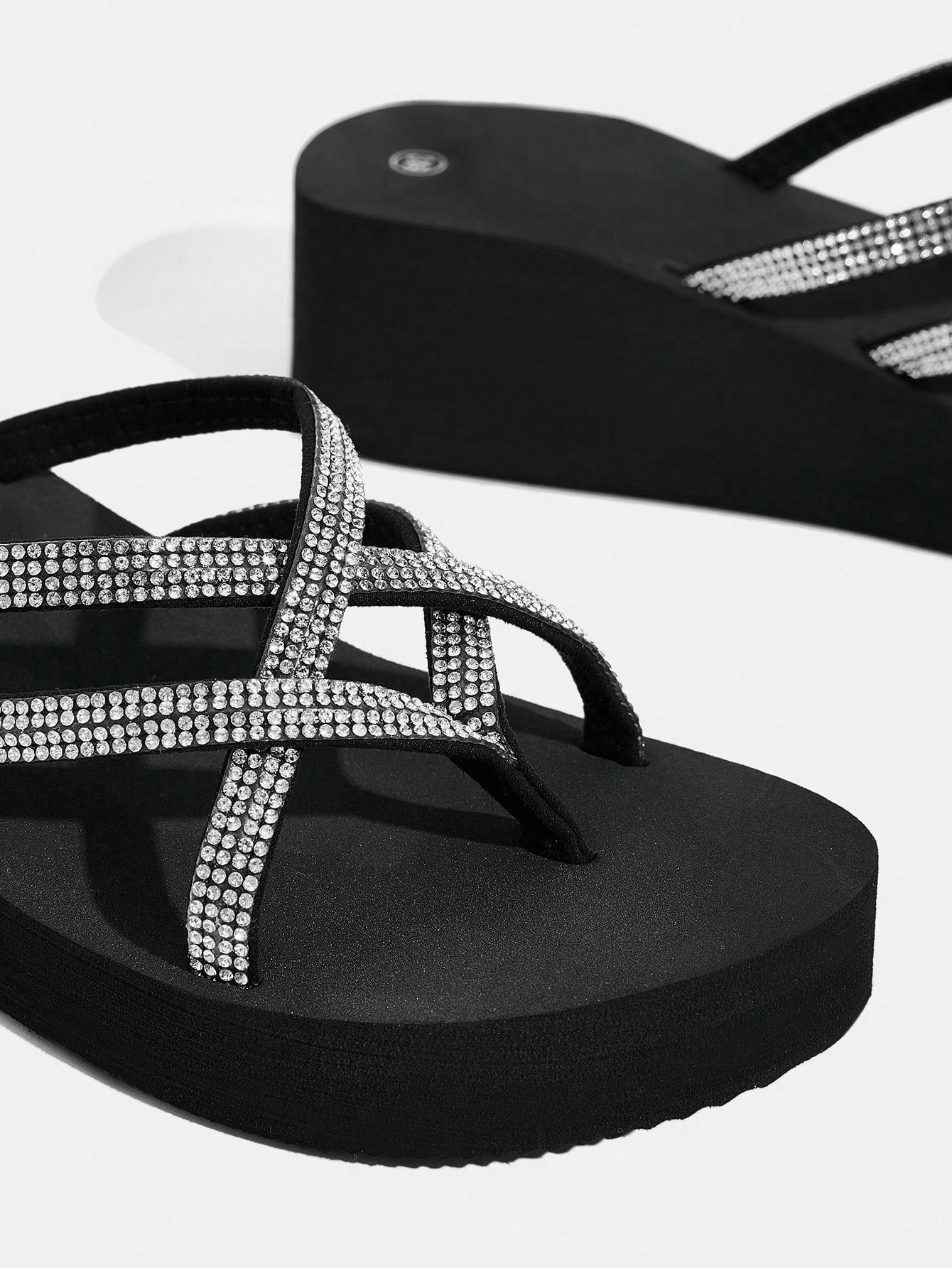 Fashionable Black Rhinestone Decorated Slippers For Women Vacation Shoes Summer Back To School Shoes College Student Shoes Spring Shoes Spring Break Easter For Casual Beach Style