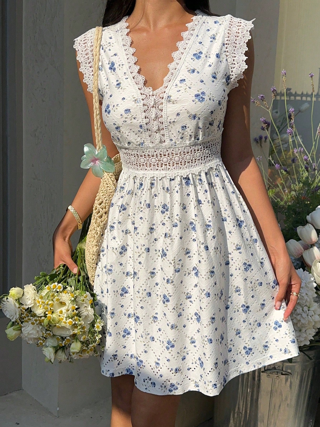 SHEIN Frenchy Women Simple Solid Color Hollow Out Jagged Edge Short Sleeve Casual Dress,Summer Dresses For Women