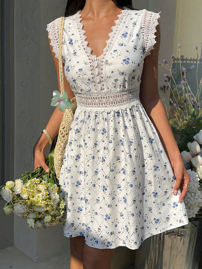 SHEIN Frenchy Women Simple Solid Color Hollow Out Jagged Edge Short Sleeve Casual Dress,Summer Dresses For Women