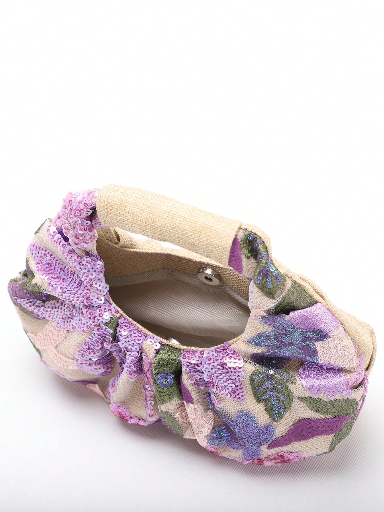 2024 Spring New Arrival Women Handbag, One Piece Of Solid Color Pearl Glossy PU Cloud Bag, Fashionable And Concise Stitching Design With Elegant Elegant For Lady, Foldable And Wrinkled Bag Style.