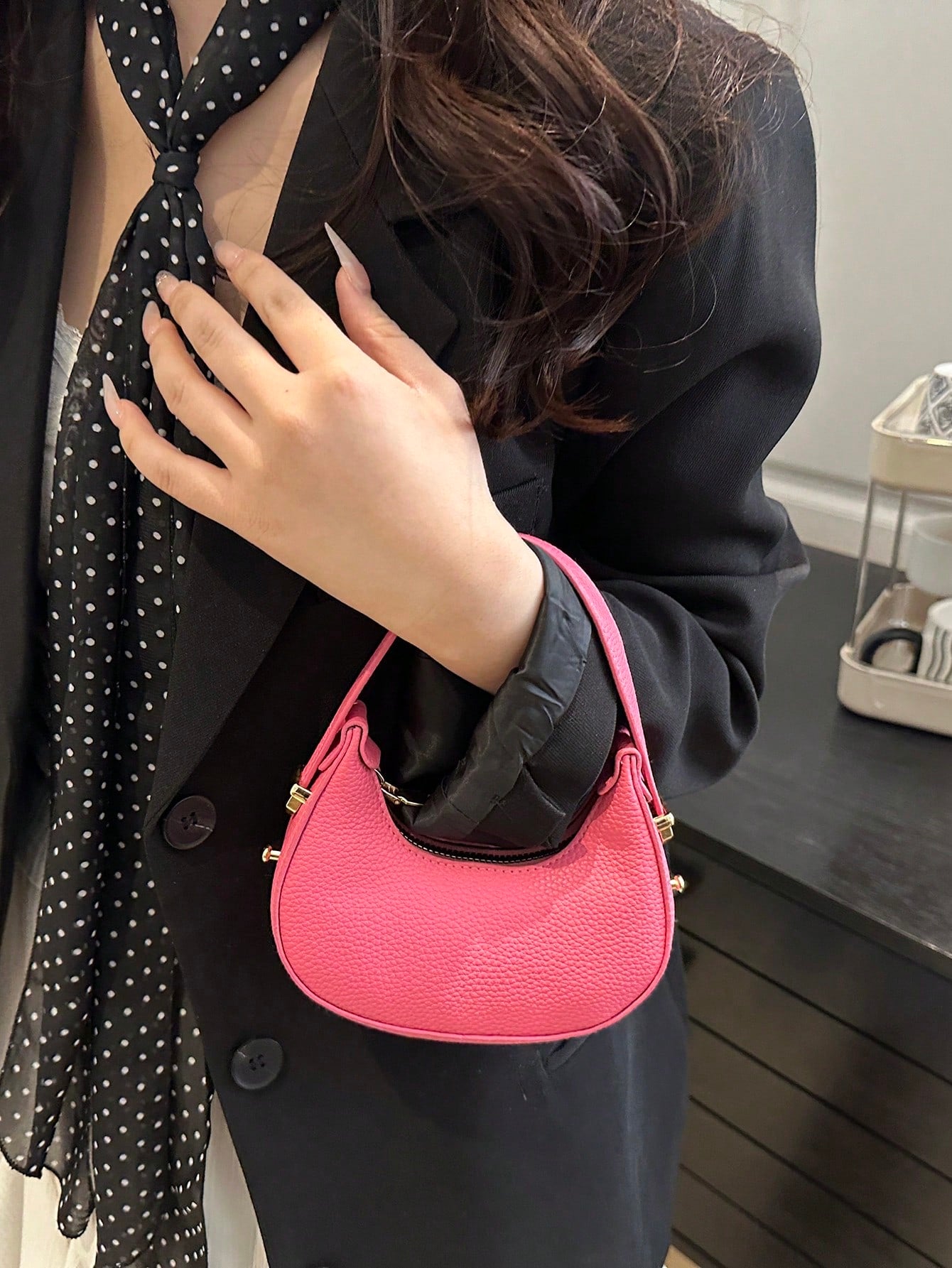 Mini Cute Leopard Print Shoulder Bag For Women, Fashionable & High-Quality Half Moon Shape Handbag, Stylish & Lightweight, Fall Winter Fashionable Cheetah Print Purse For Women, New Fall Winter Tiger Print Bag For Women