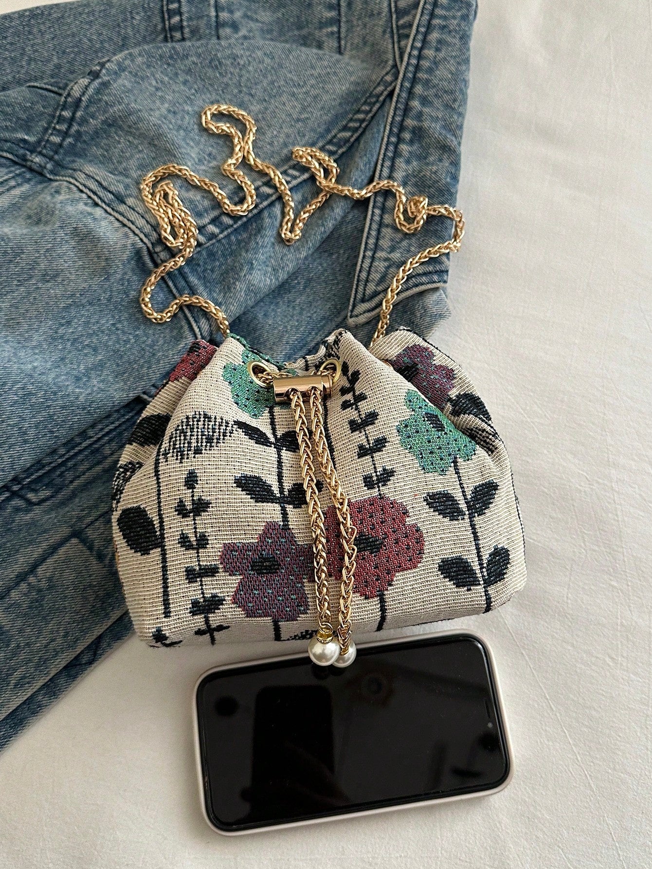 Fashion Solid Color Hollow Out Woven Chain Drawstring Mini Crossbody Bucket Bag