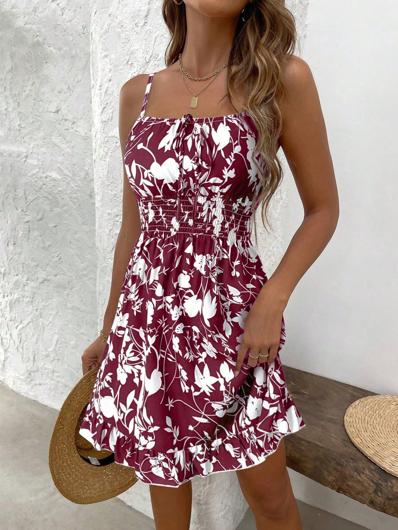 SHEIN PETITE Summer Printed Waist Cinching Sexy Strapless Bodycon Dress, Vintage Floral Print Waist Tightening Sexy Petite Strap Dress, Fashion Waist Cinching Sexy Floral Print Lady-Like Dress