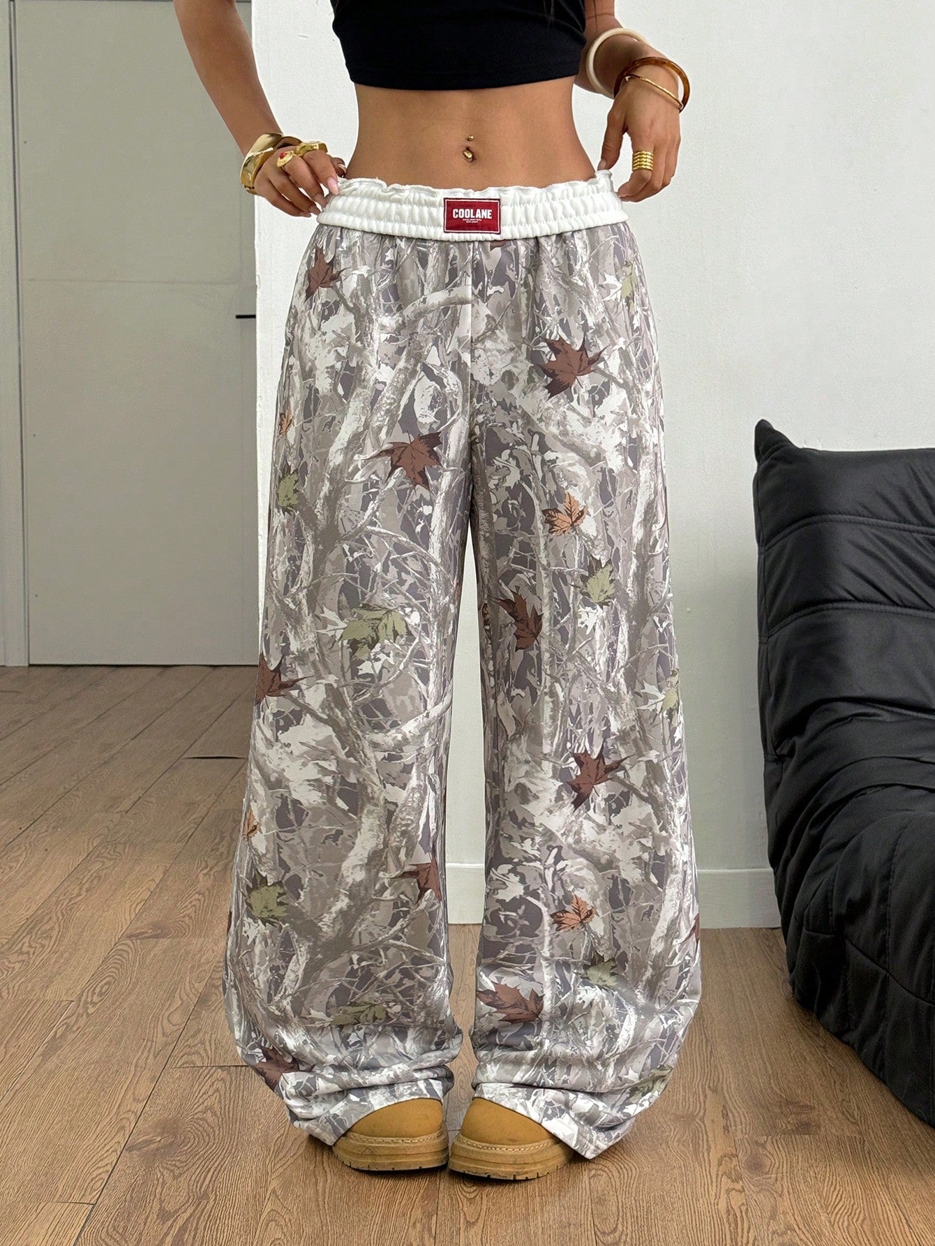 Coolane Women's Casual Knitted Long Pants With Autumn Leaf Print And Zipper Detail