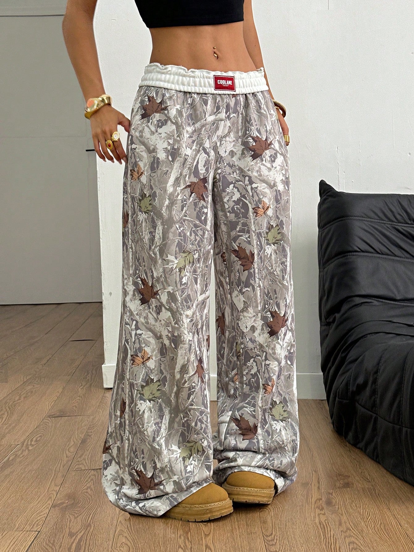 Coolane Women's Casual Knitted Long Pants With Autumn Leaf Print And Zipper Detail