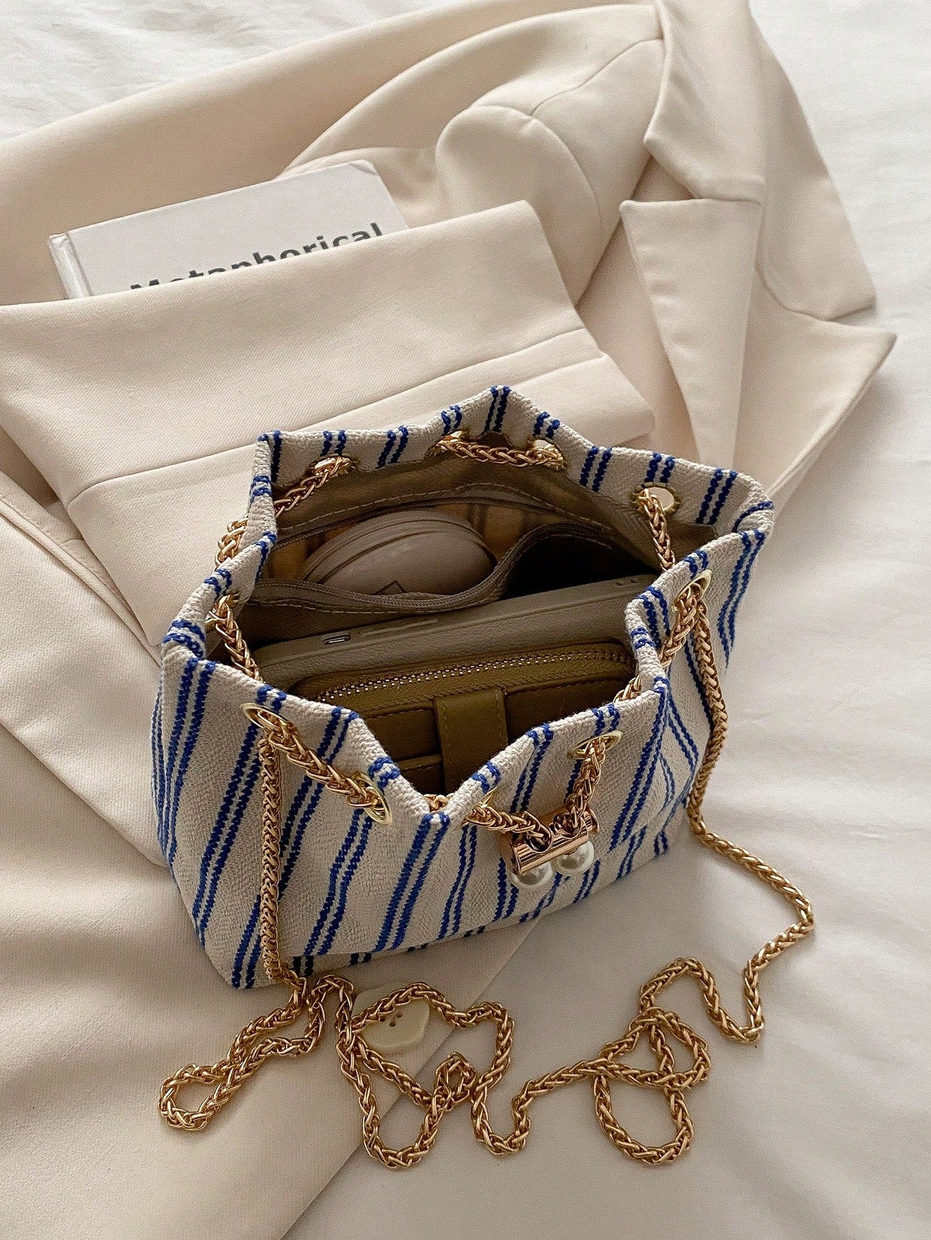 Fashion Solid Color Hollow Out Woven Chain Drawstring Mini Crossbody Bucket Bag