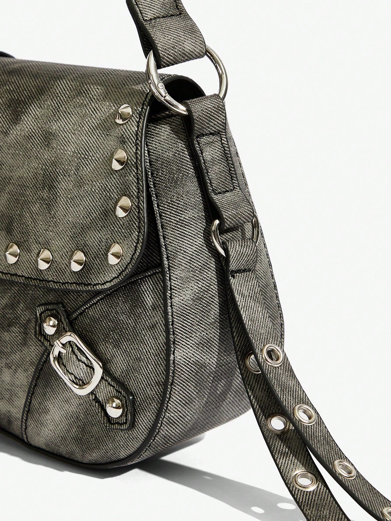 SHEIN X Lucía Bellido SHEIN SXY Fashionable Black Stud Shoulder Bag For Women, Versatile, Shopping Bag, Cool, Street Bag, Teenagers