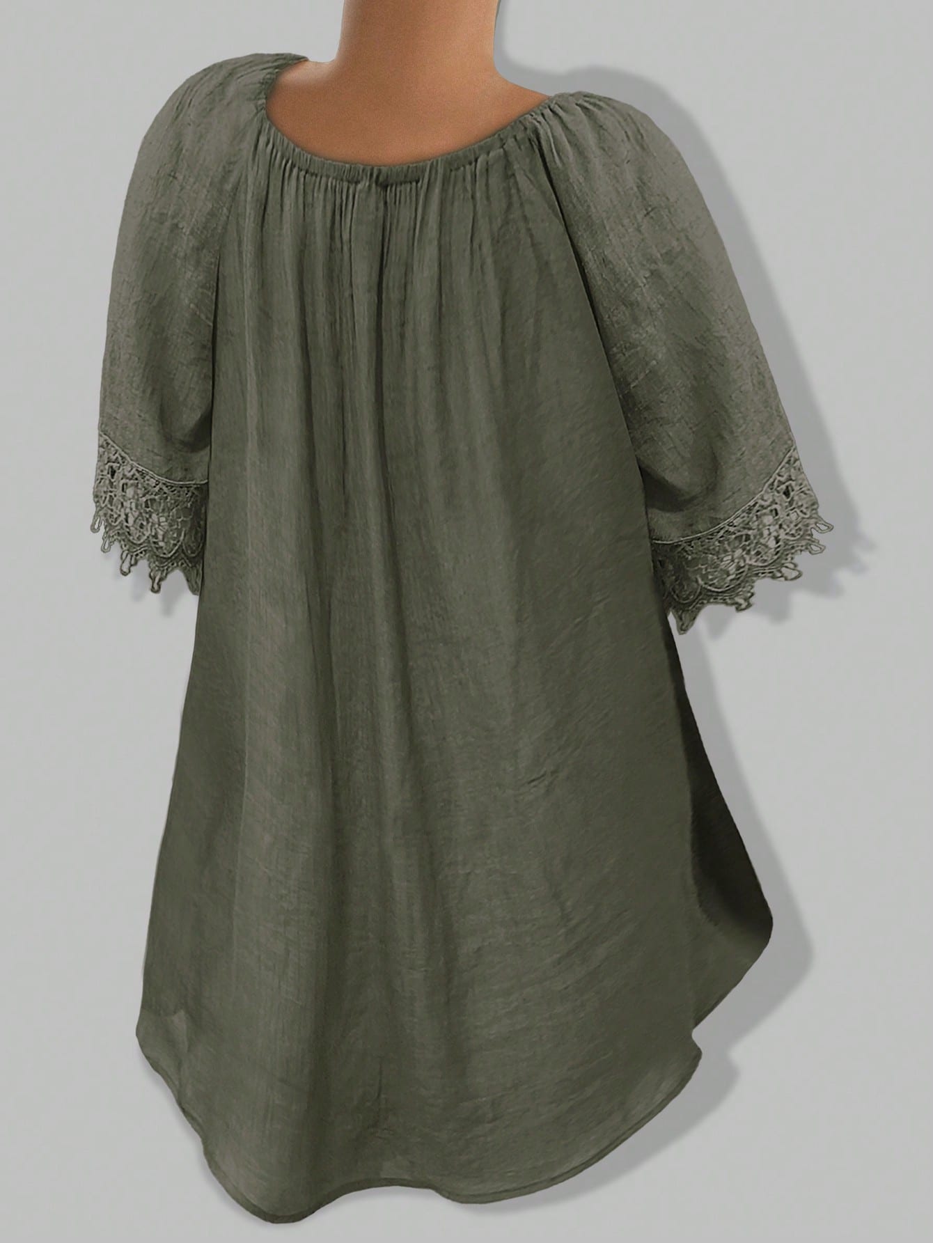 EMERY ROSE Women Plain Short Sleeve Ruffle Detail Casual Blouse, Everyday Wear