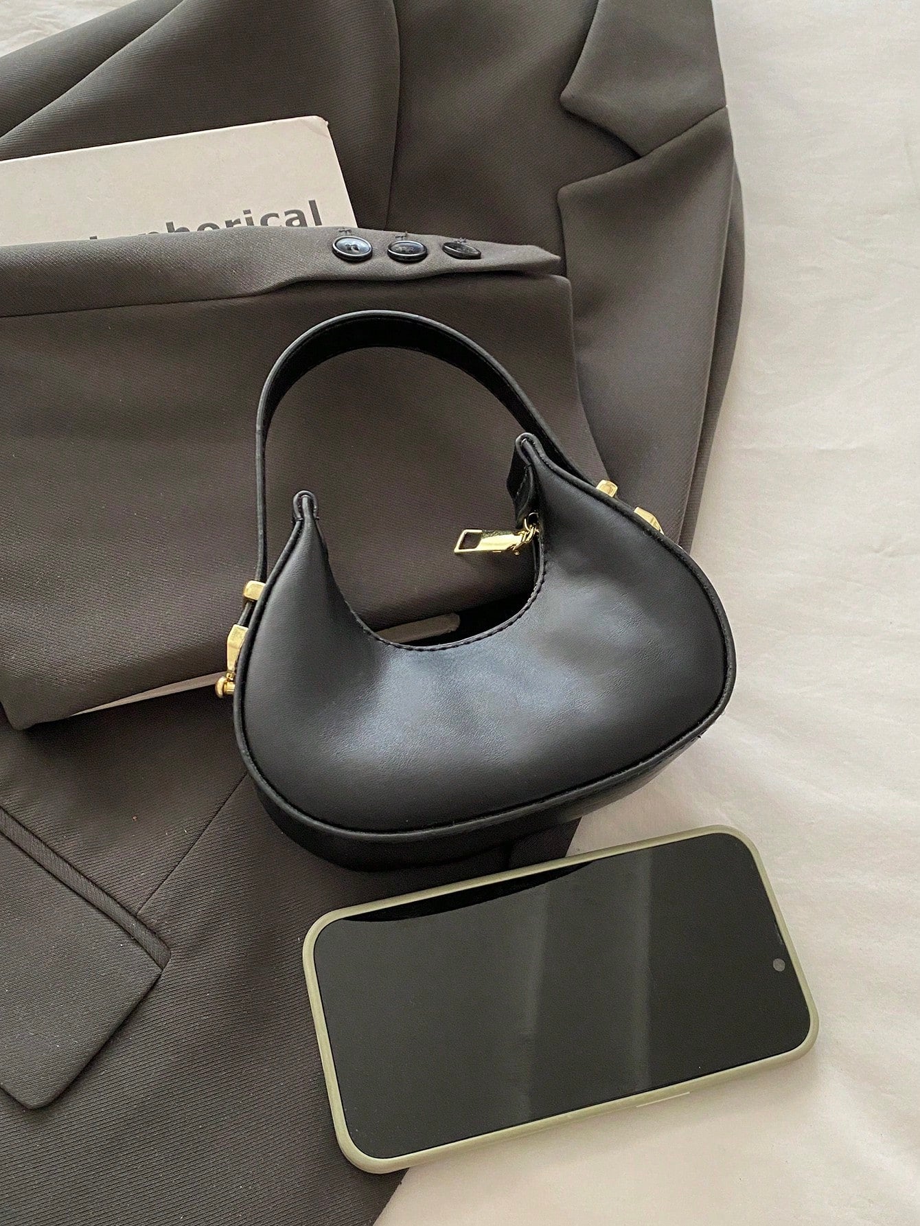 Mini Cute Leopard Print Shoulder Bag For Women, Fashionable & High-Quality Half Moon Shape Handbag, Stylish & Lightweight, Fall Winter Fashionable Cheetah Print Purse For Women, New Fall Winter Tiger Print Bag For Women