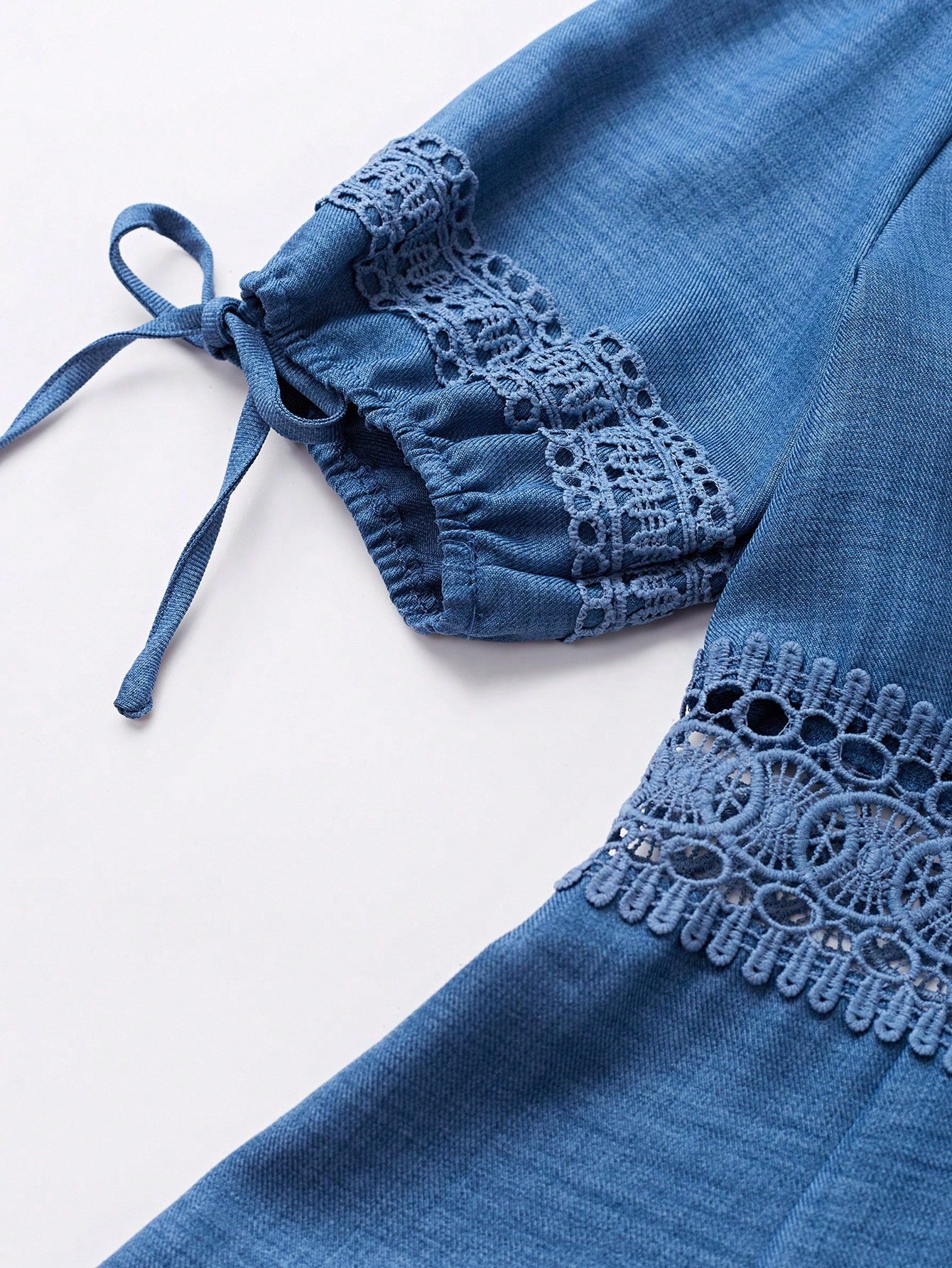 SHEIN Clasi Women's Solid Color Lace Trim Puff Sleeve Mini Dress, Summer