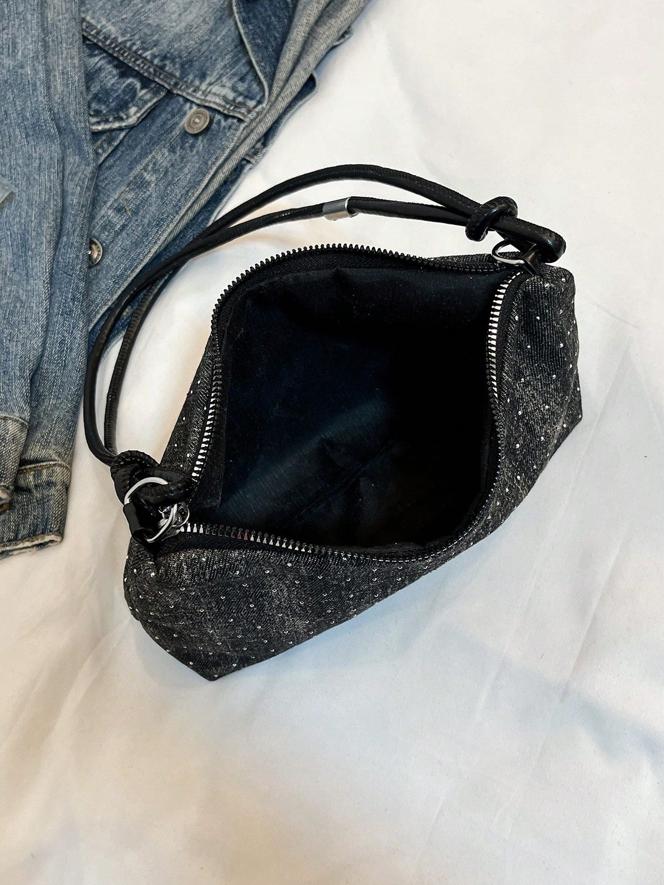 1pc Gold-Tone Glittery Crescent Moon Shape PVC Shoulder Bag For Women