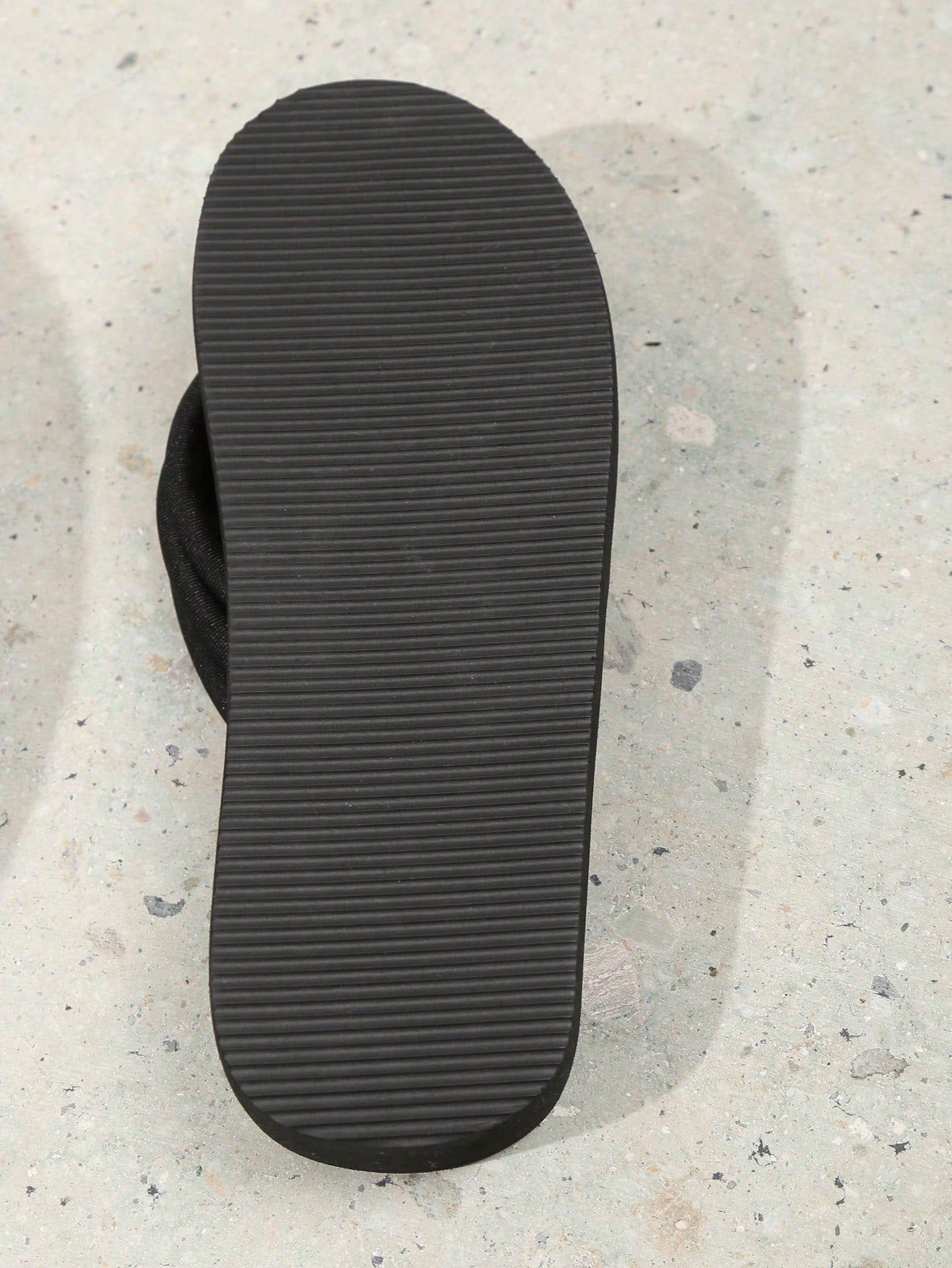 Women's Flip Flops - European & American Style Lightweight Comfortable Casual House Thong Sandals - Beach Slippers