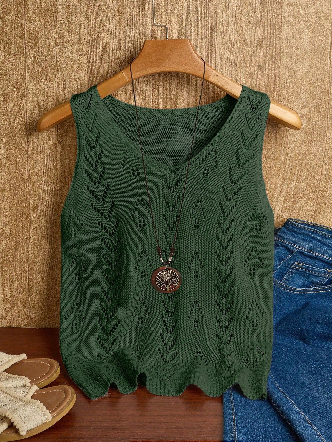 EMERY ROSE Women's Vacation Casual Solid Color Hollow Out Knit Top