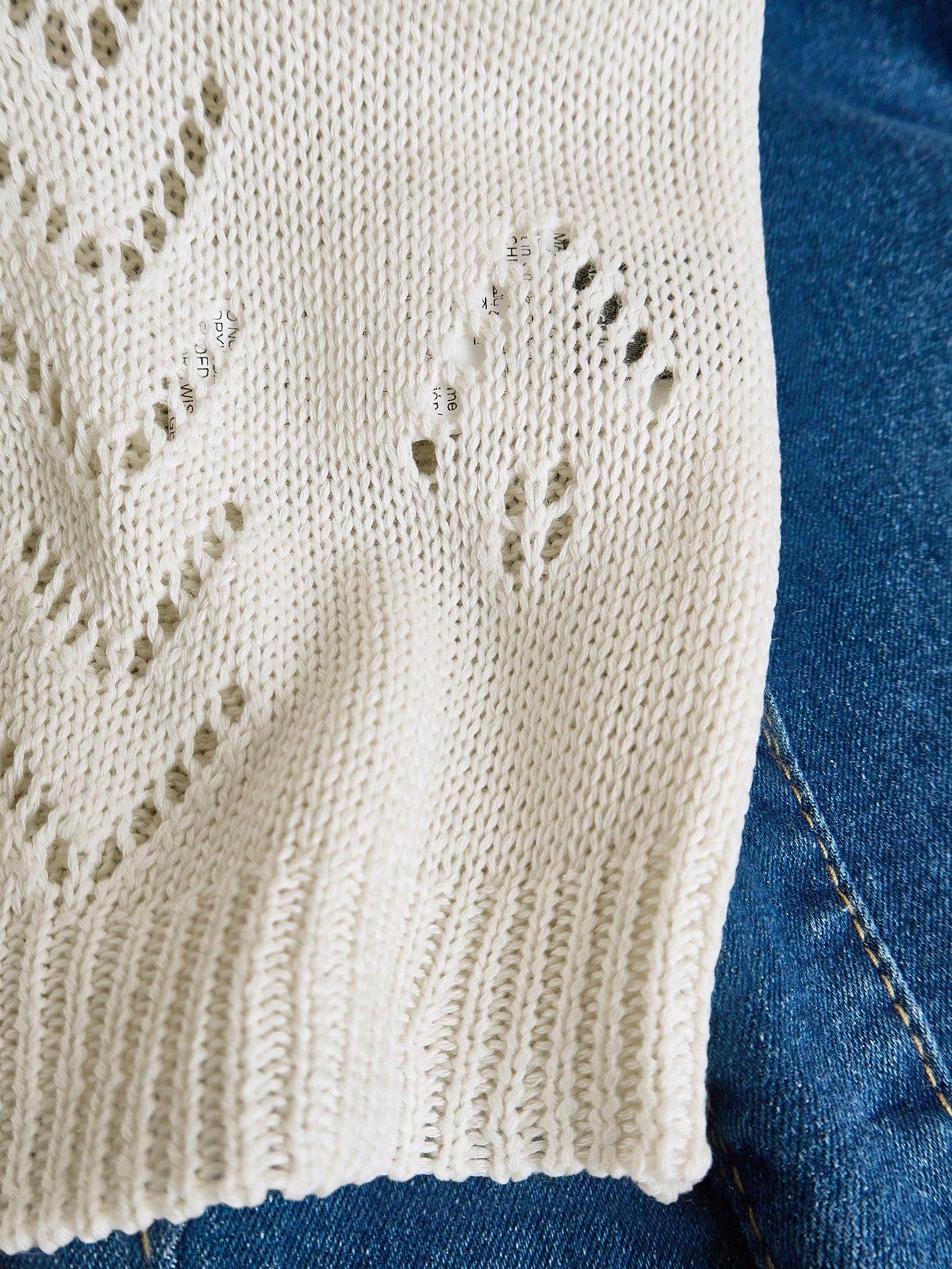 EMERY ROSE Women's Vacation Casual Solid Color Hollow Out Knit Top