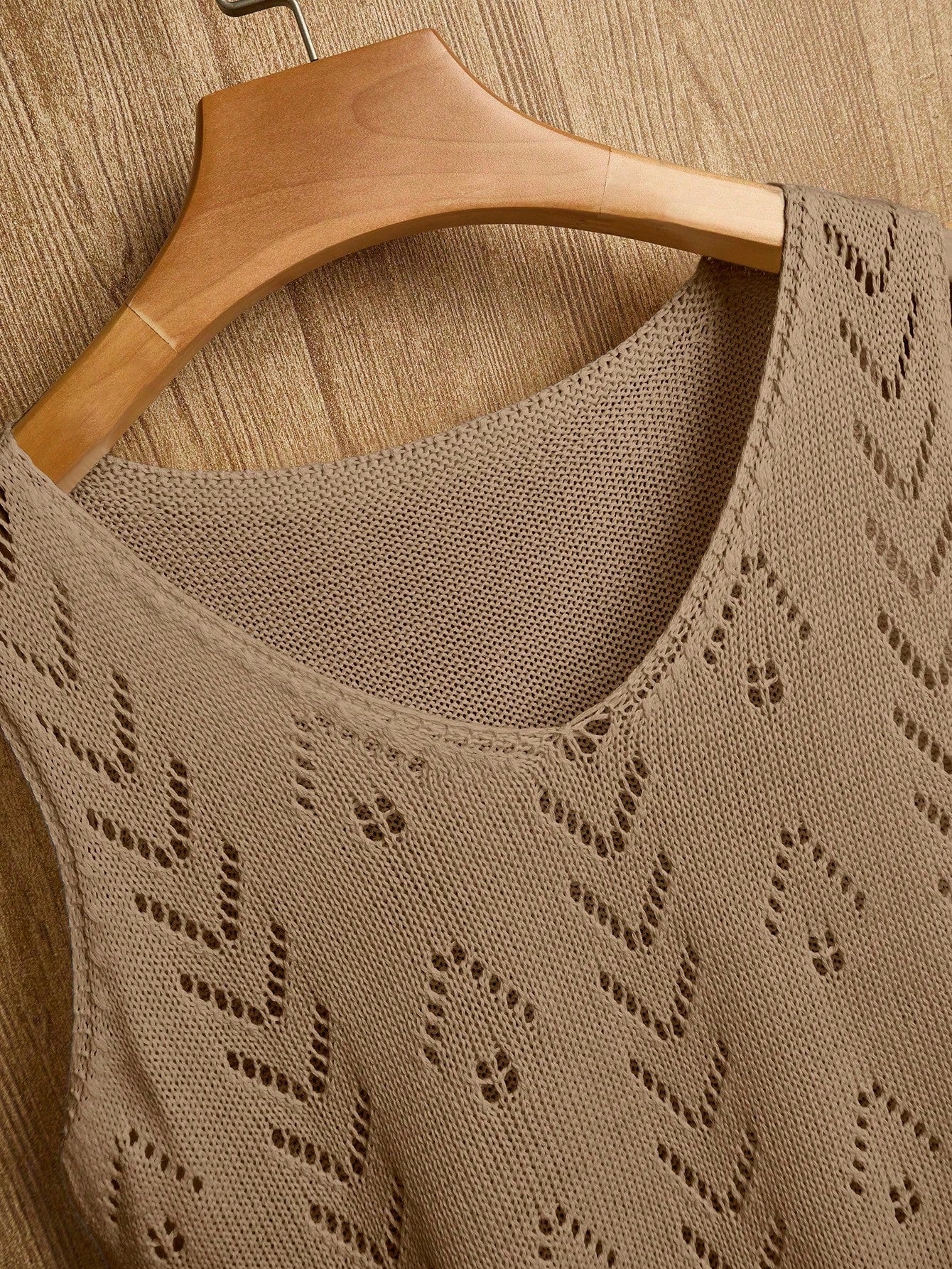 EMERY ROSE Women's Vacation Casual Solid Color Hollow Out Knit Top