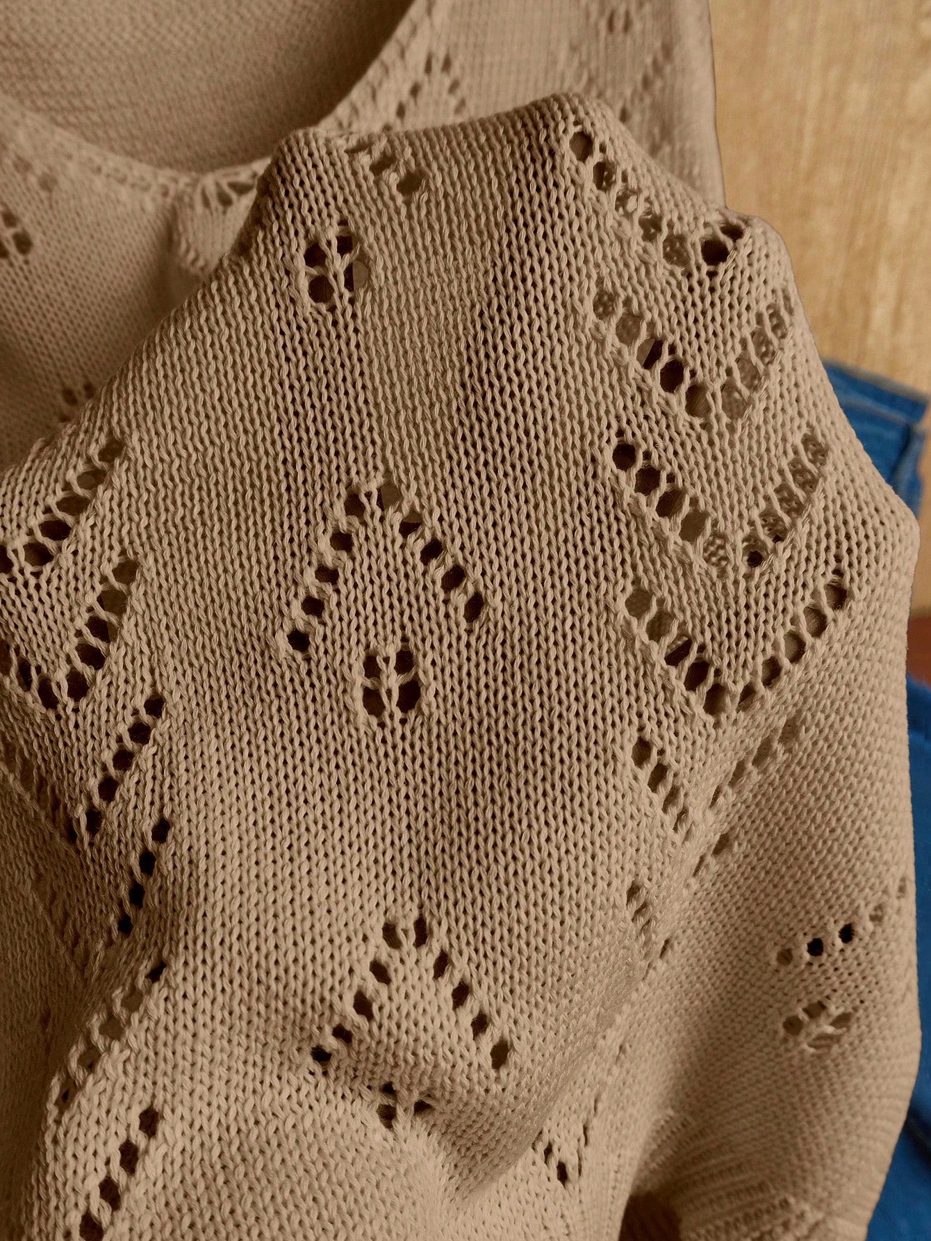 EMERY ROSE Women's Vacation Casual Solid Color Hollow Out Knit Top