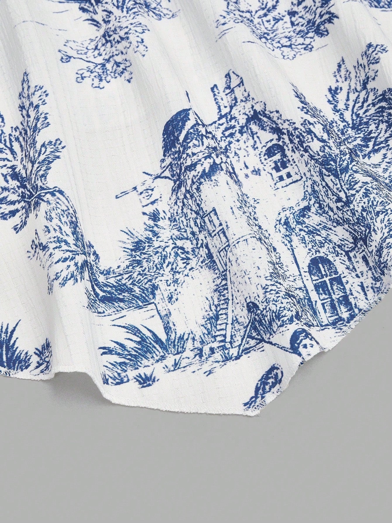 GlowEve Women's Textured Print Fitted Camisole, Elegant For Vacation, Commute, And Daily Wear