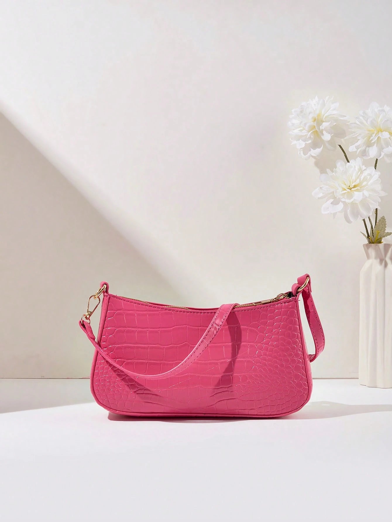 Women's Fashion Solid Color Crocodile Pattern Baguette Shoulder Bag