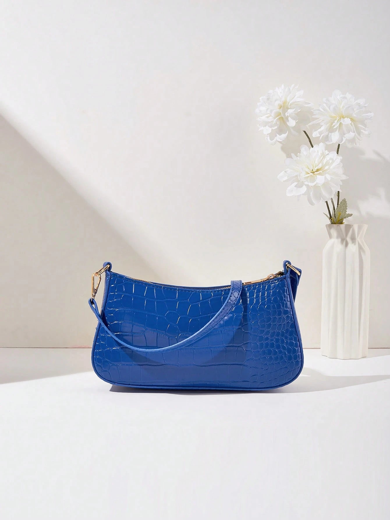 Women's Fashion Solid Color Crocodile Pattern Baguette Shoulder Bag