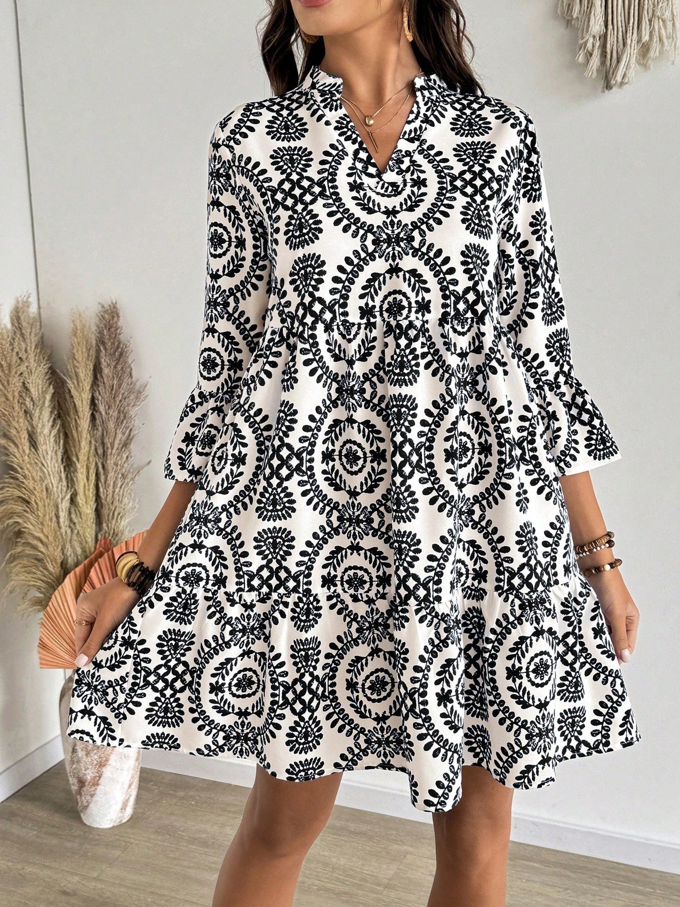 EMERY ROSE Women's Floral Print Cutout V-Neck Ruffled Hem Long Sleeve Mini Dress,Summer Dresses For Women