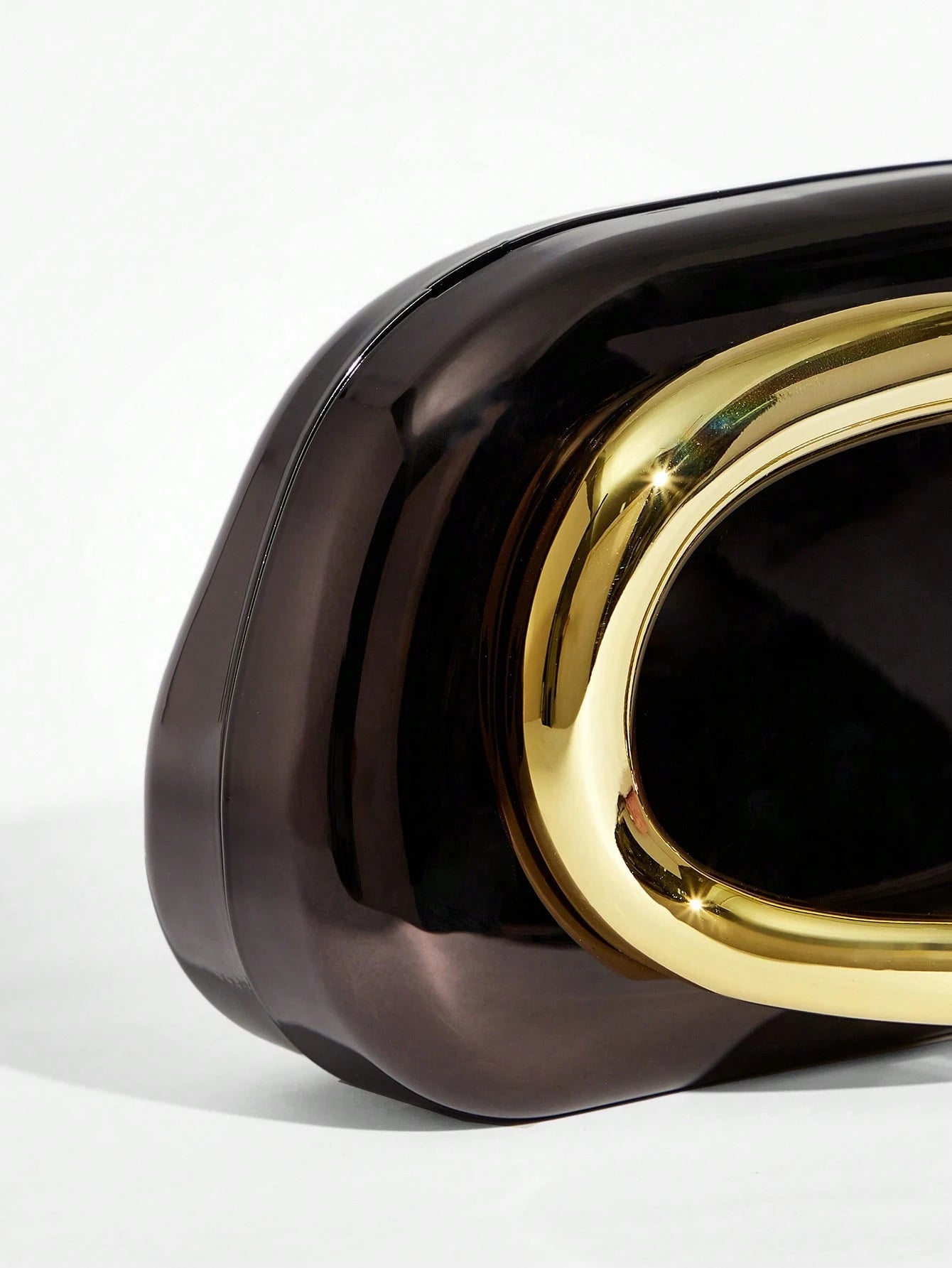 SHEIN BAE Women's Fashionable Metallic Effect Evening Party Clutch Bag, Perfectly Matching With Bridal Party, Party Bags,Perfect For Party Wedding Prom Dinner/Banquet Matching With Holiday Party Dress Evening Dress & Sequin Dress