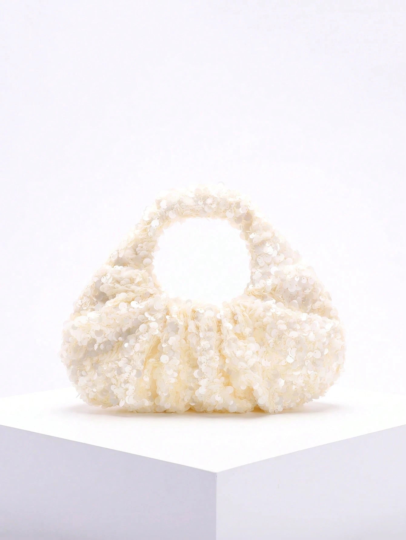 2024 Spring New Arrival Women Handbag, One Piece Of Solid Color Pearl Glossy PU Cloud Bag, Fashionable And Concise Stitching Design With Elegant Elegant For Lady, Foldable And Wrinkled Bag Style.