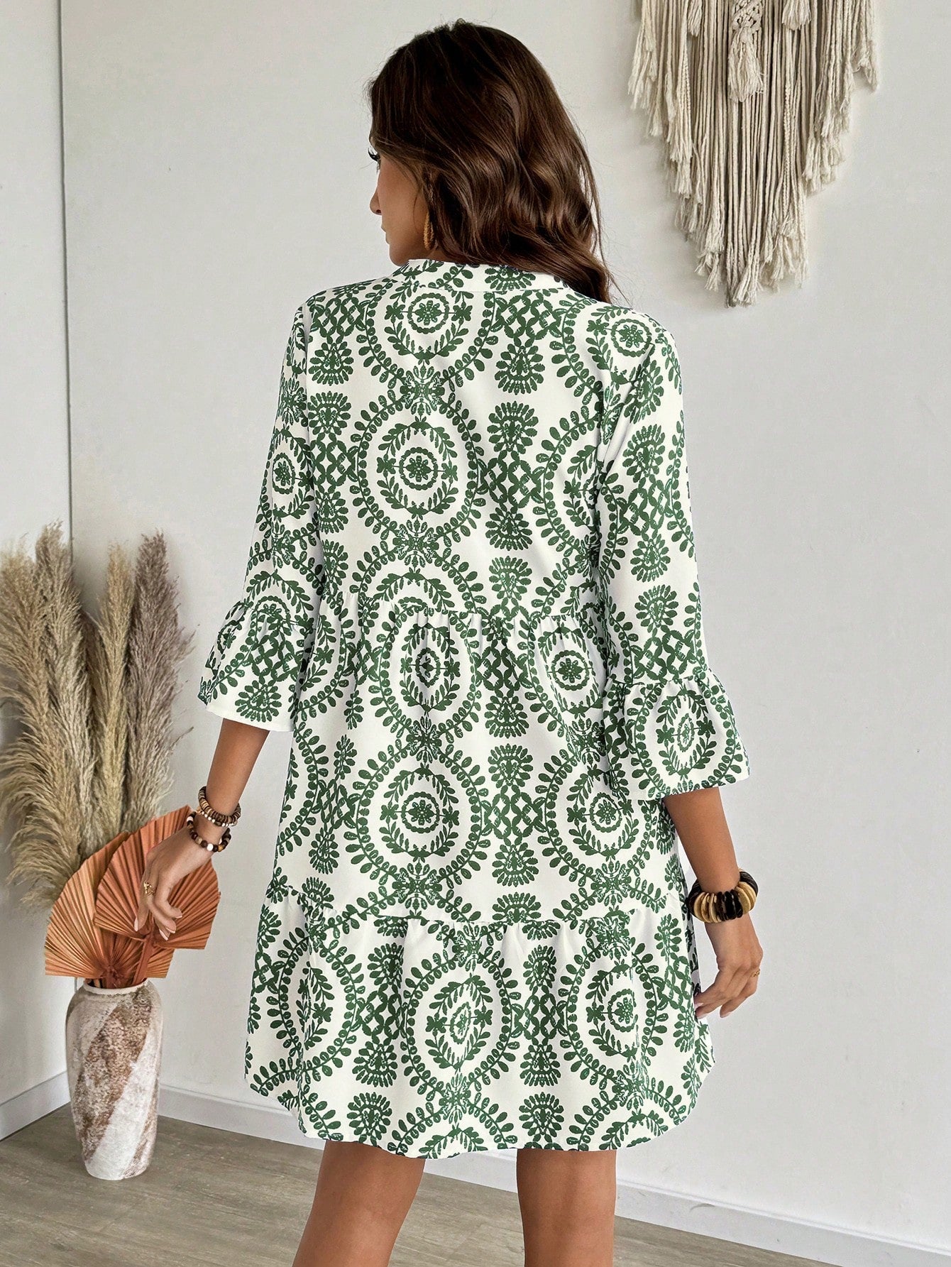 EMERY ROSE Women's Floral Print Cutout V-Neck Ruffled Hem Long Sleeve Mini Dress,Summer Dresses For Women