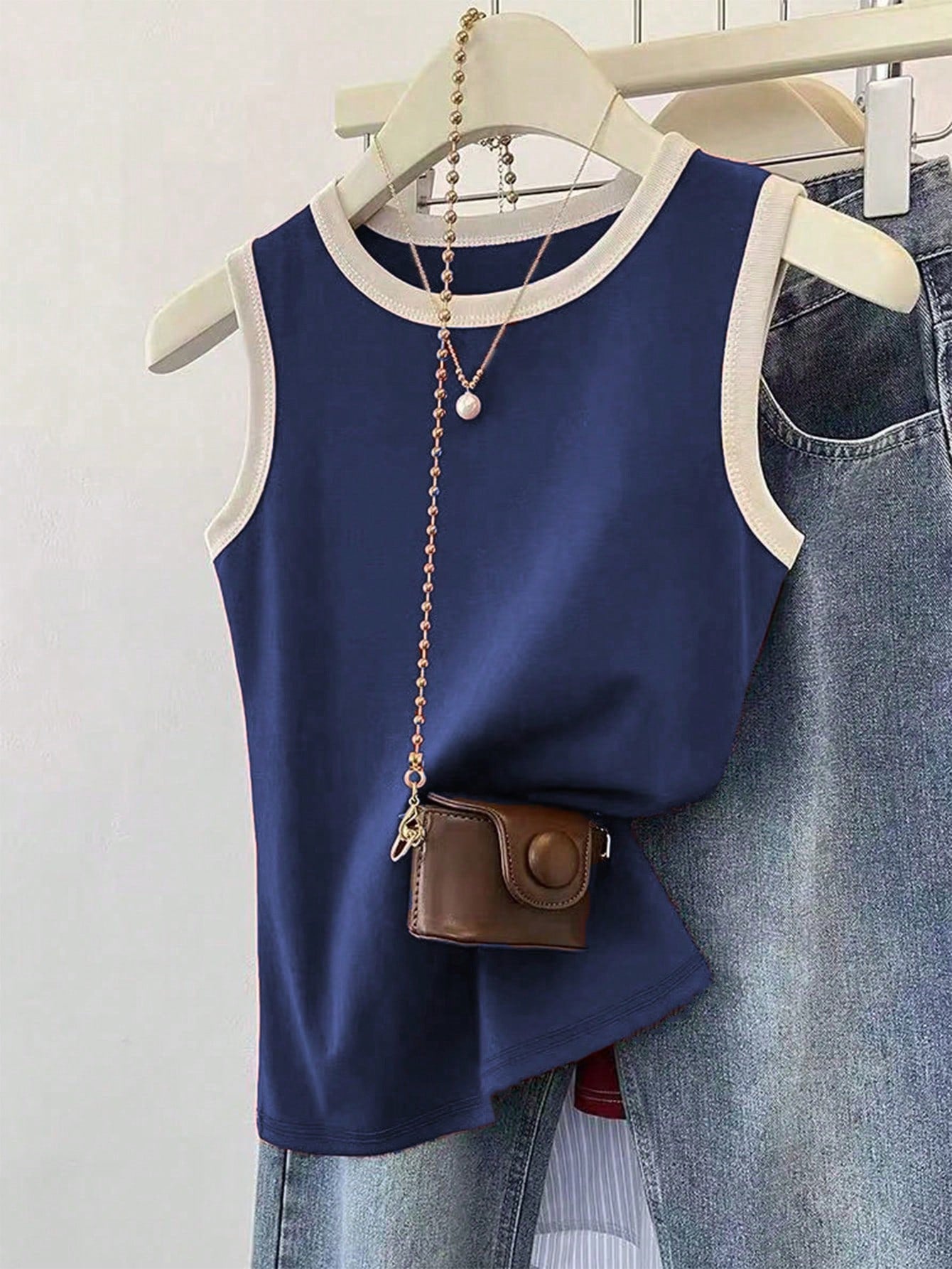 SHEIN Women's Contrast Binding Red Camisole Top