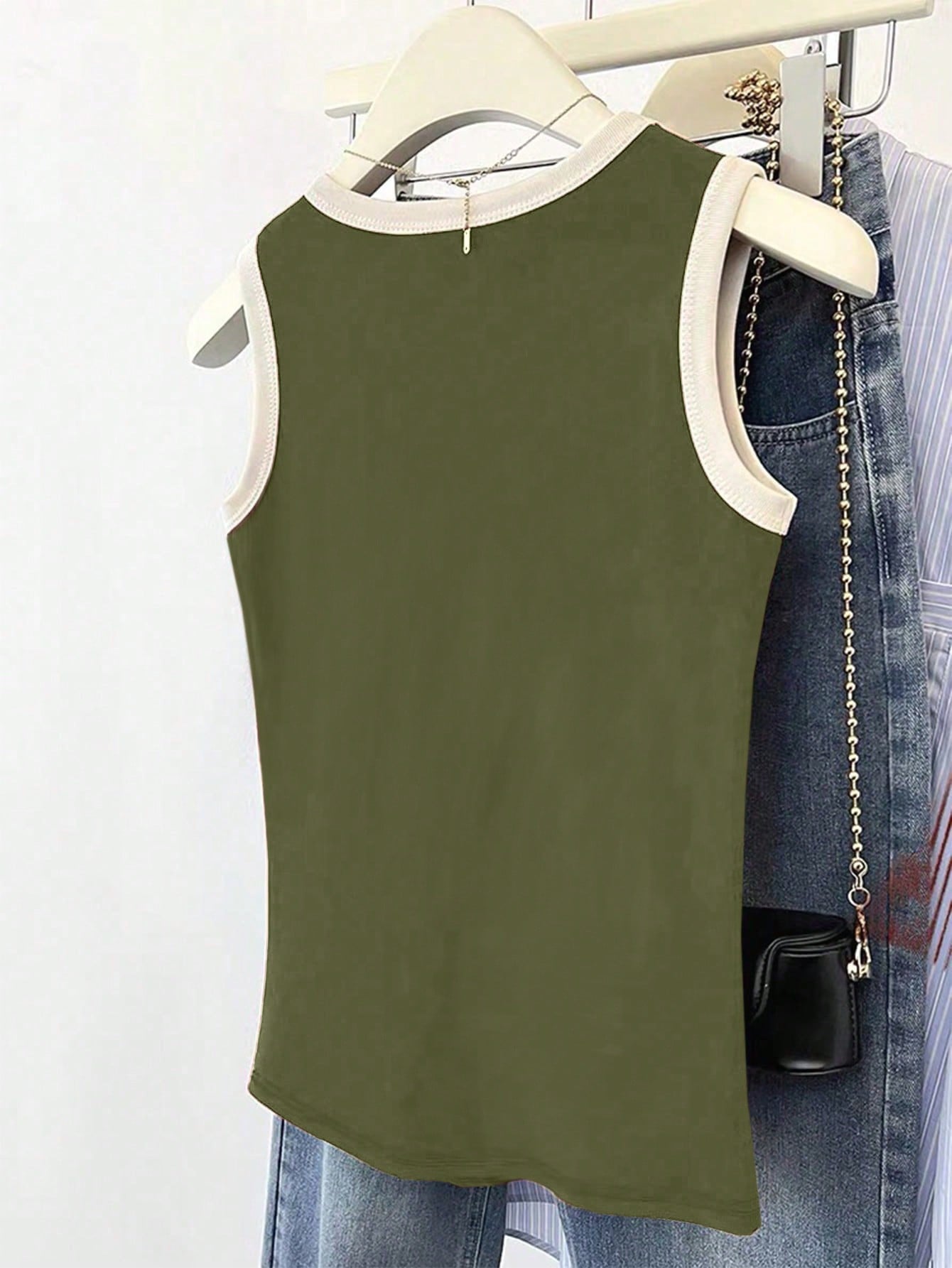 SHEIN Women's Contrast Binding Red Camisole Top